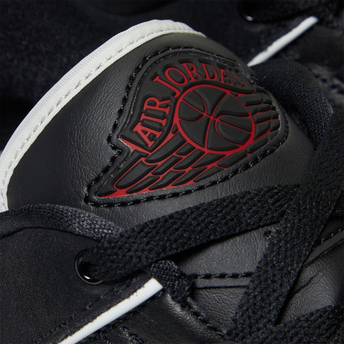Nike Womens Air Jordan 2 Retro Low (Black/Varsity Red/Metallic Gold)