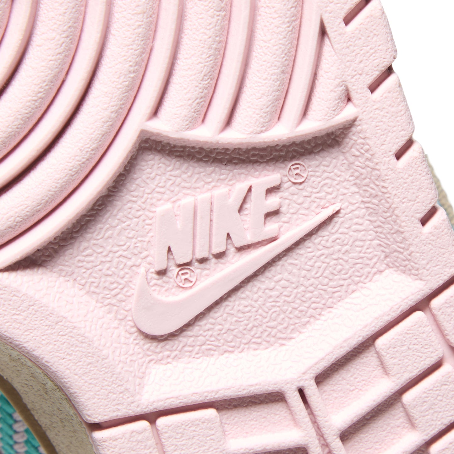 Nike Womens Dunk Low (Multi Color/Sanddrift/Dusty Cactus)