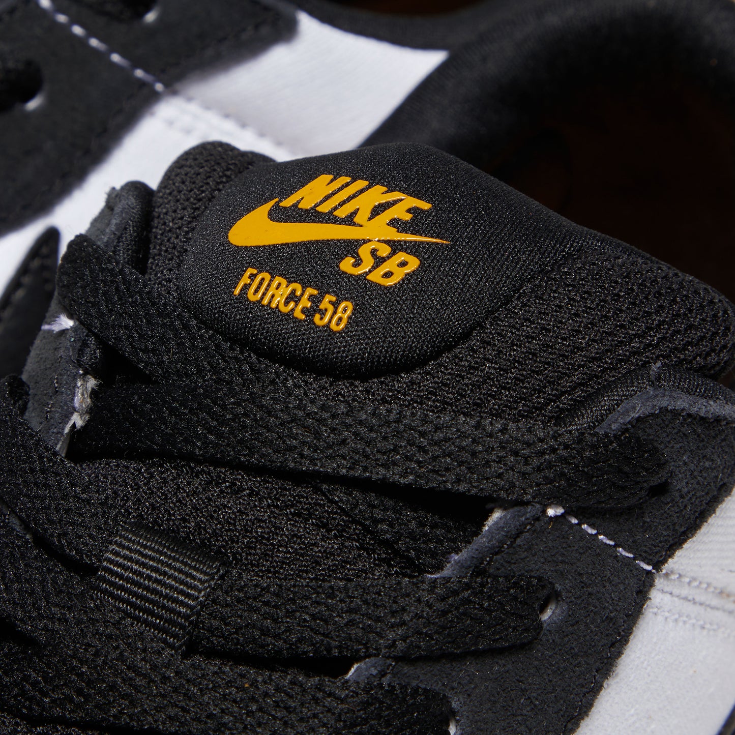 Nike SB Force 58 (UNIVERSITY GOLD/BLACK/WHITE)