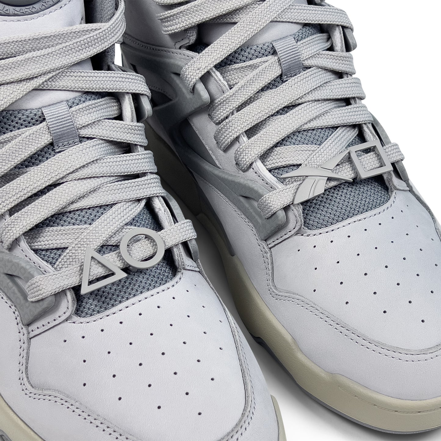 PlayStation x Reebok Pump Omni Zone II (Grey)