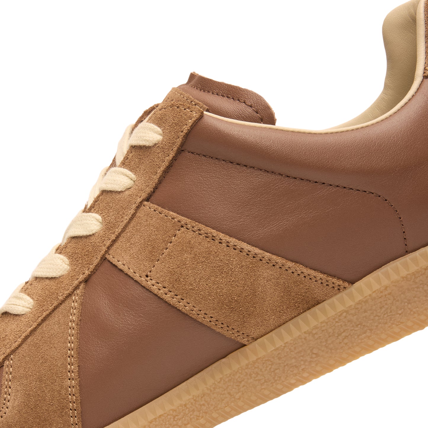 Maison Margiela Replica (Emperador)