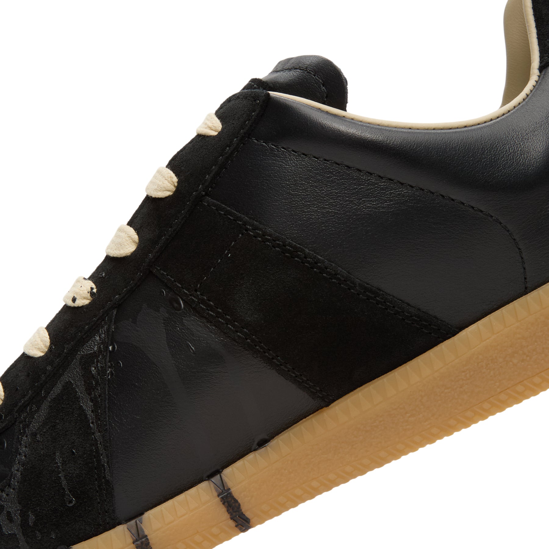 Maison Margiela Replica (Black/Black) – CNCPTS