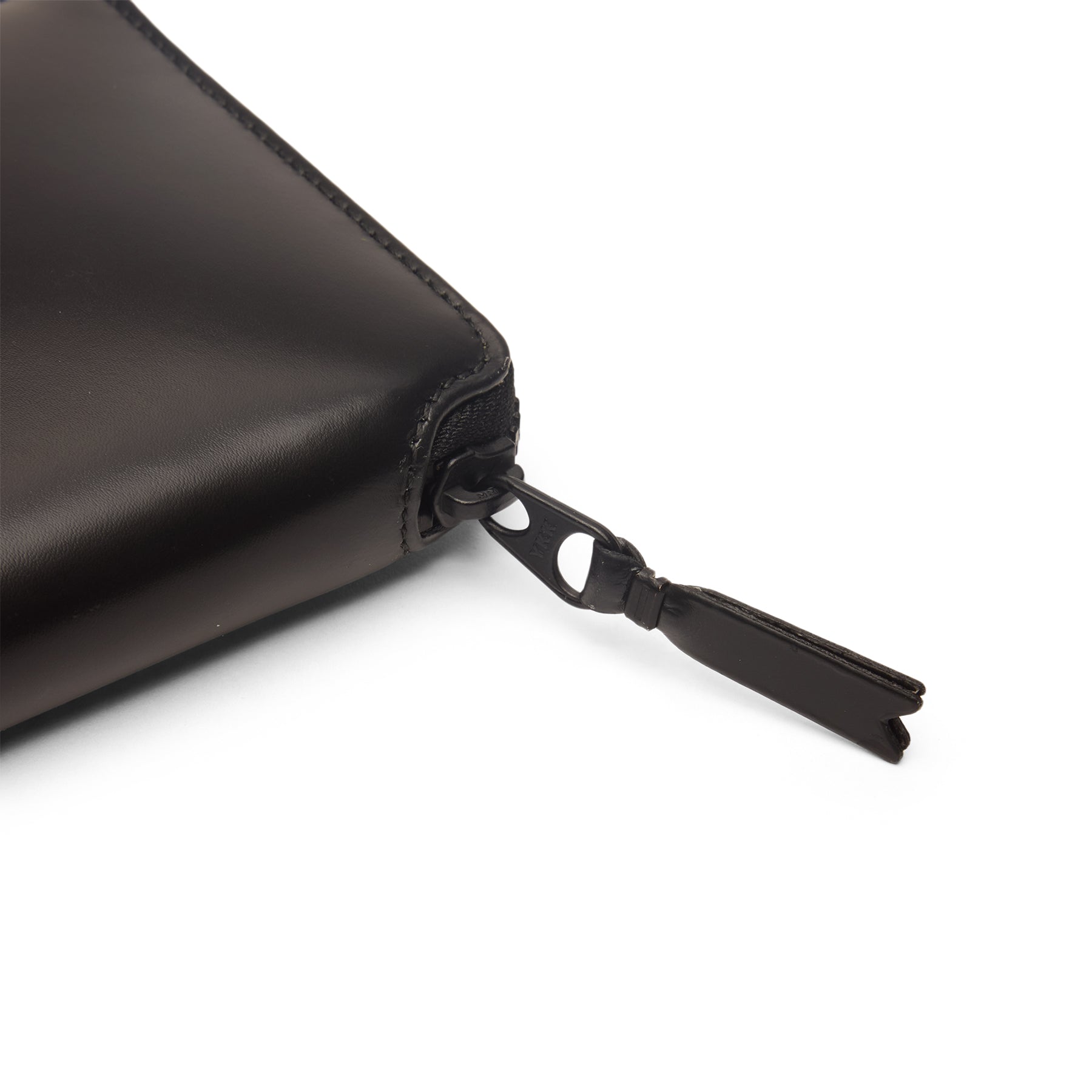 Comme Des Garcons Very Black Leather Line (BLACK)