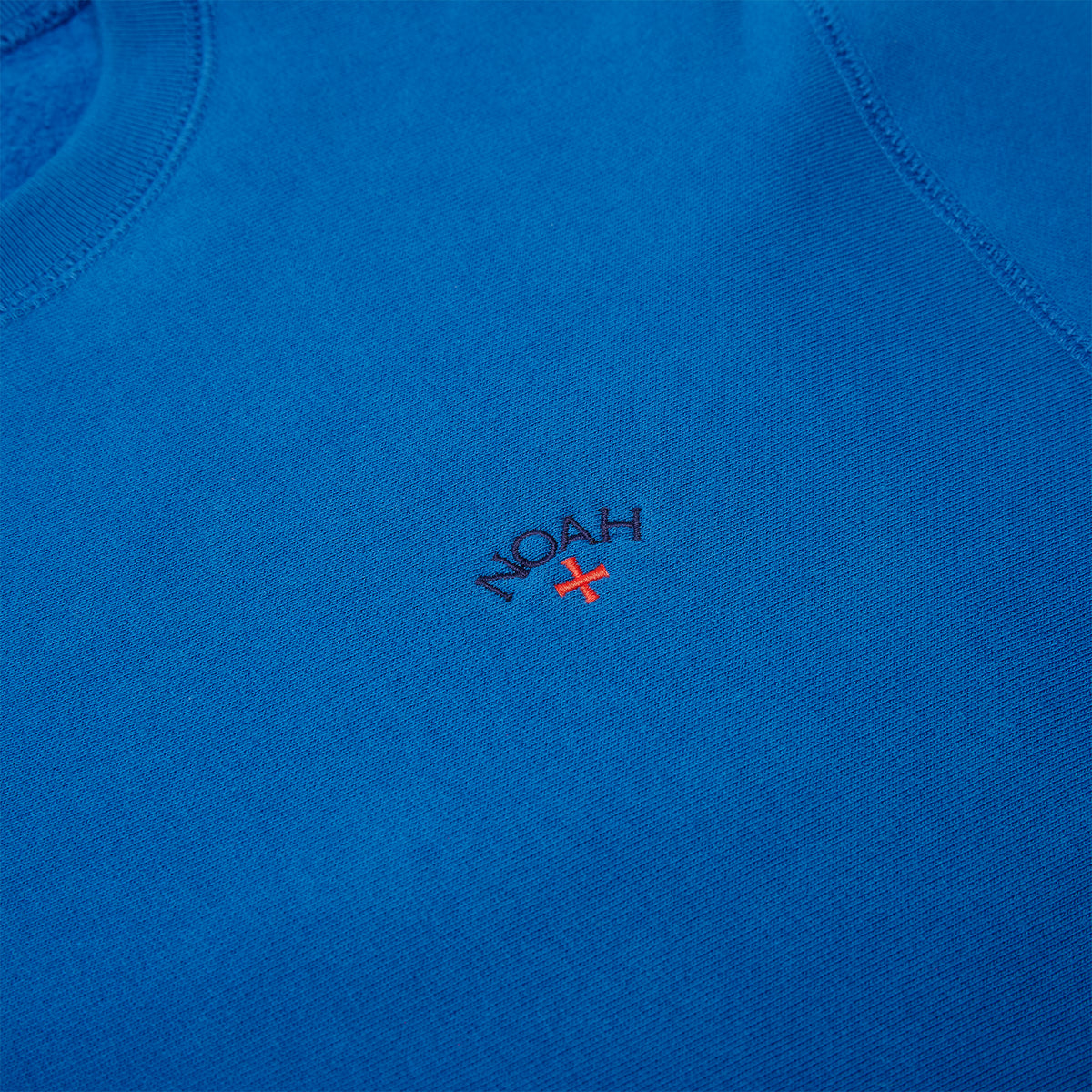 Noah Classic Crewneck (Cobalt)