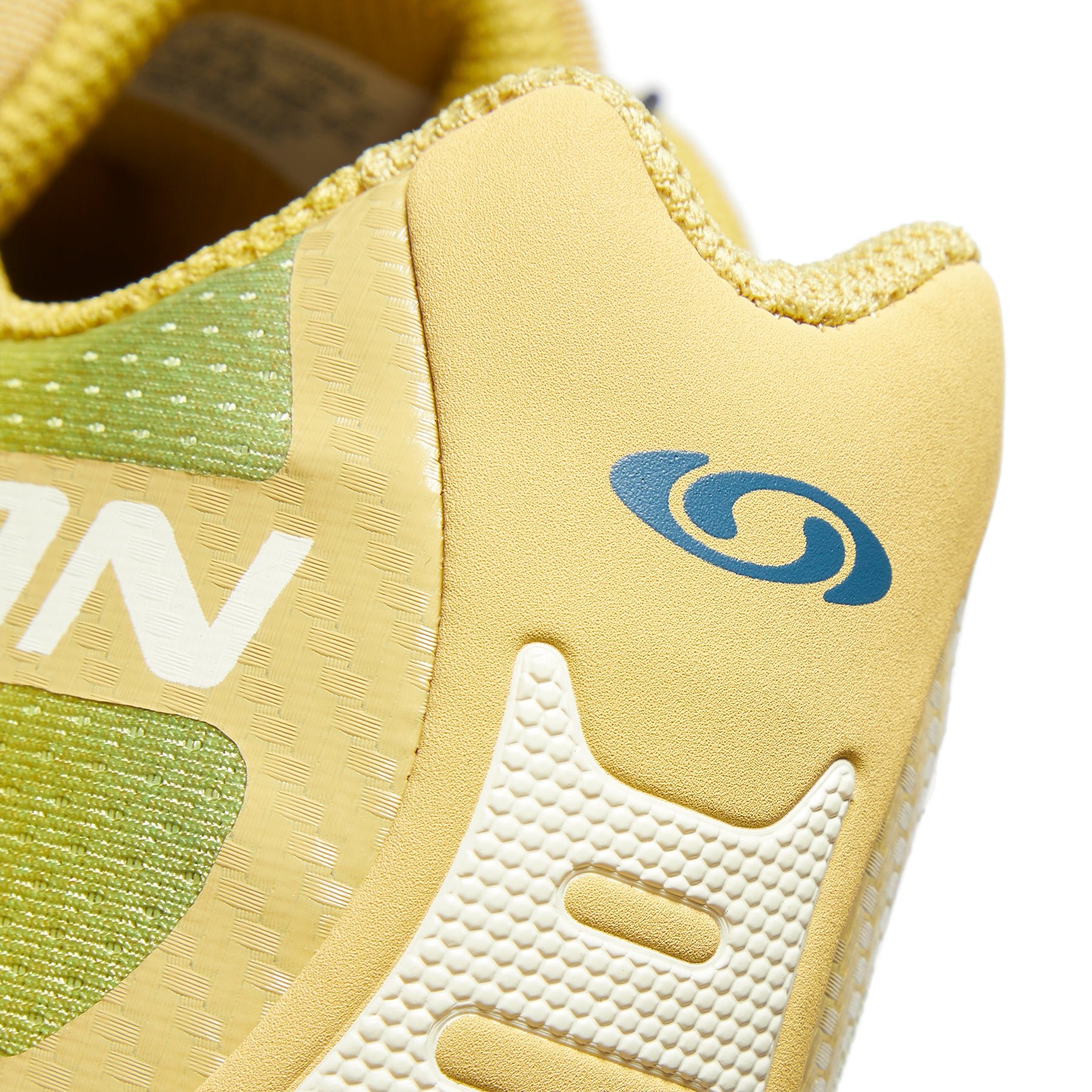Salomon XT-4 OG Aurora Borealis (Sothern Moss/Yellow) – CNCPTS Salomon XT-4 OG Aurora Borealis (Sothern Moss/Yellow) – CNCPTS