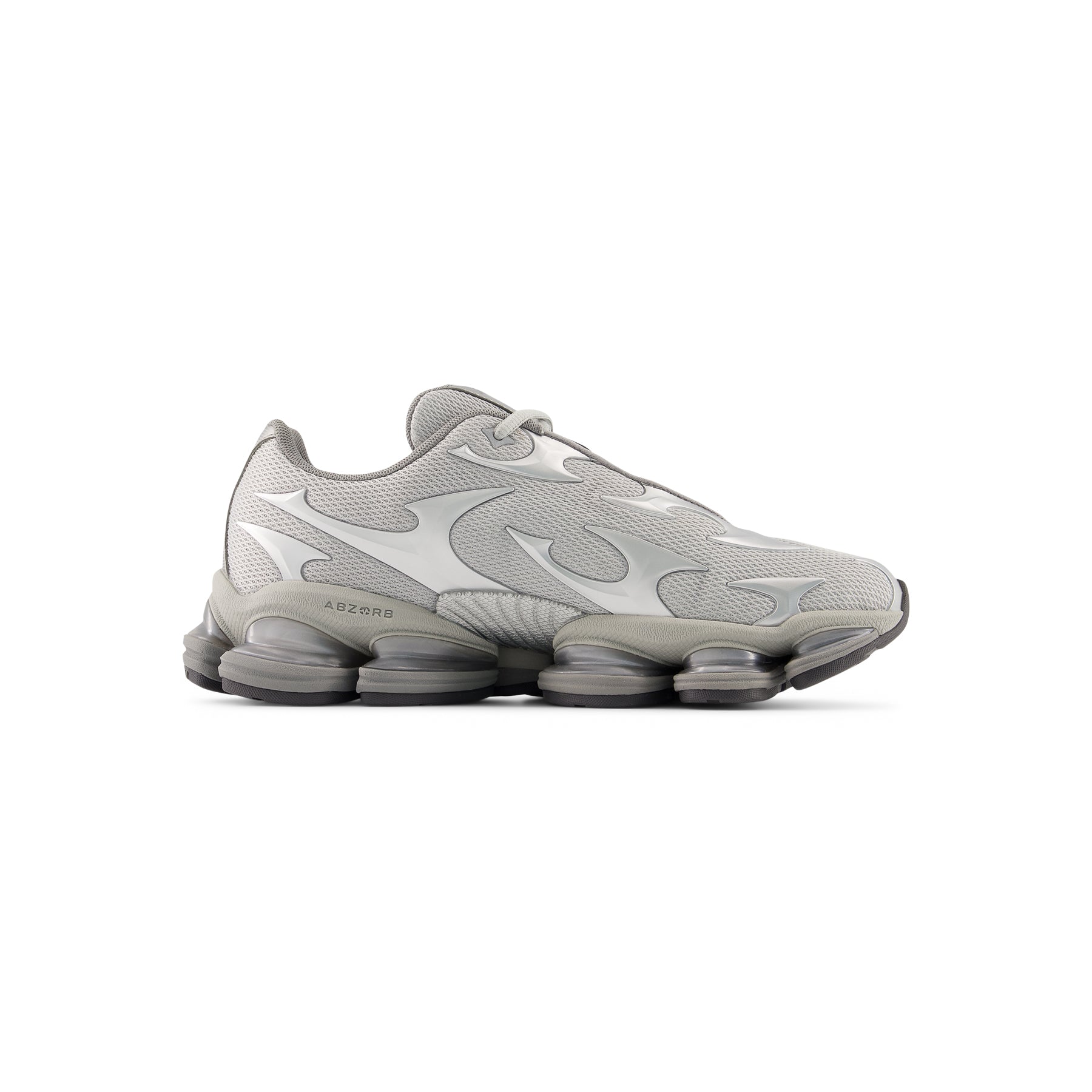 New Balance 2000 (Silver Metallic)