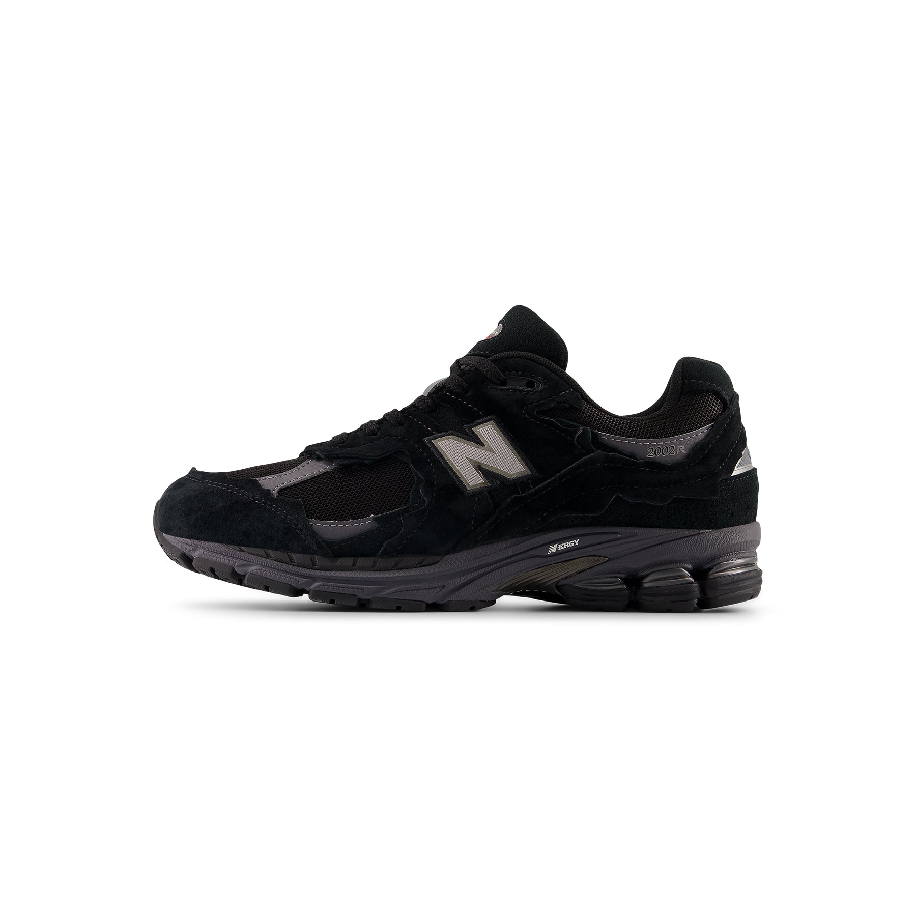 New Balance 2002R Gore-Tex (Black/Magnet)
