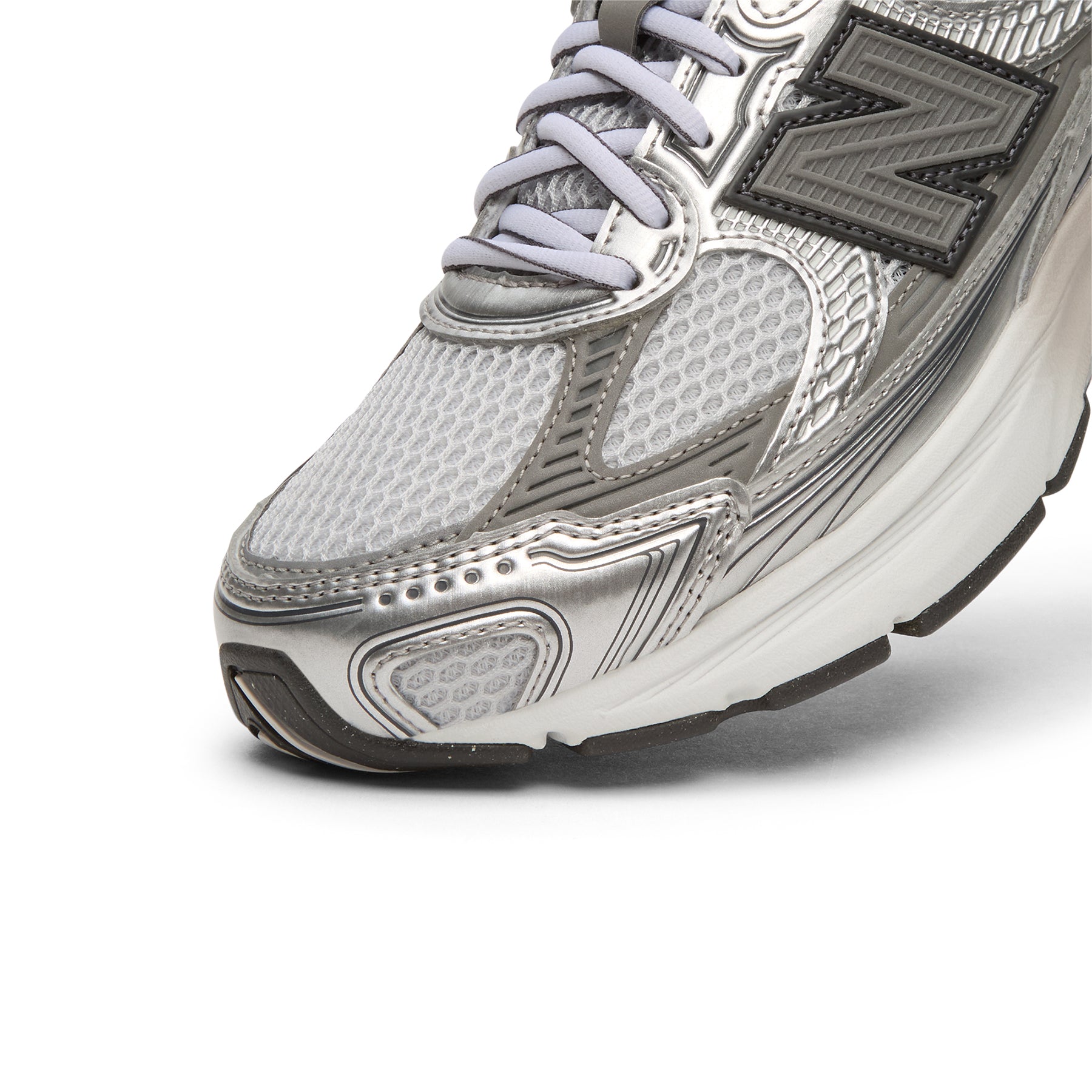 New Balance 2010 (Black Silver Metallic) – CNCPTS