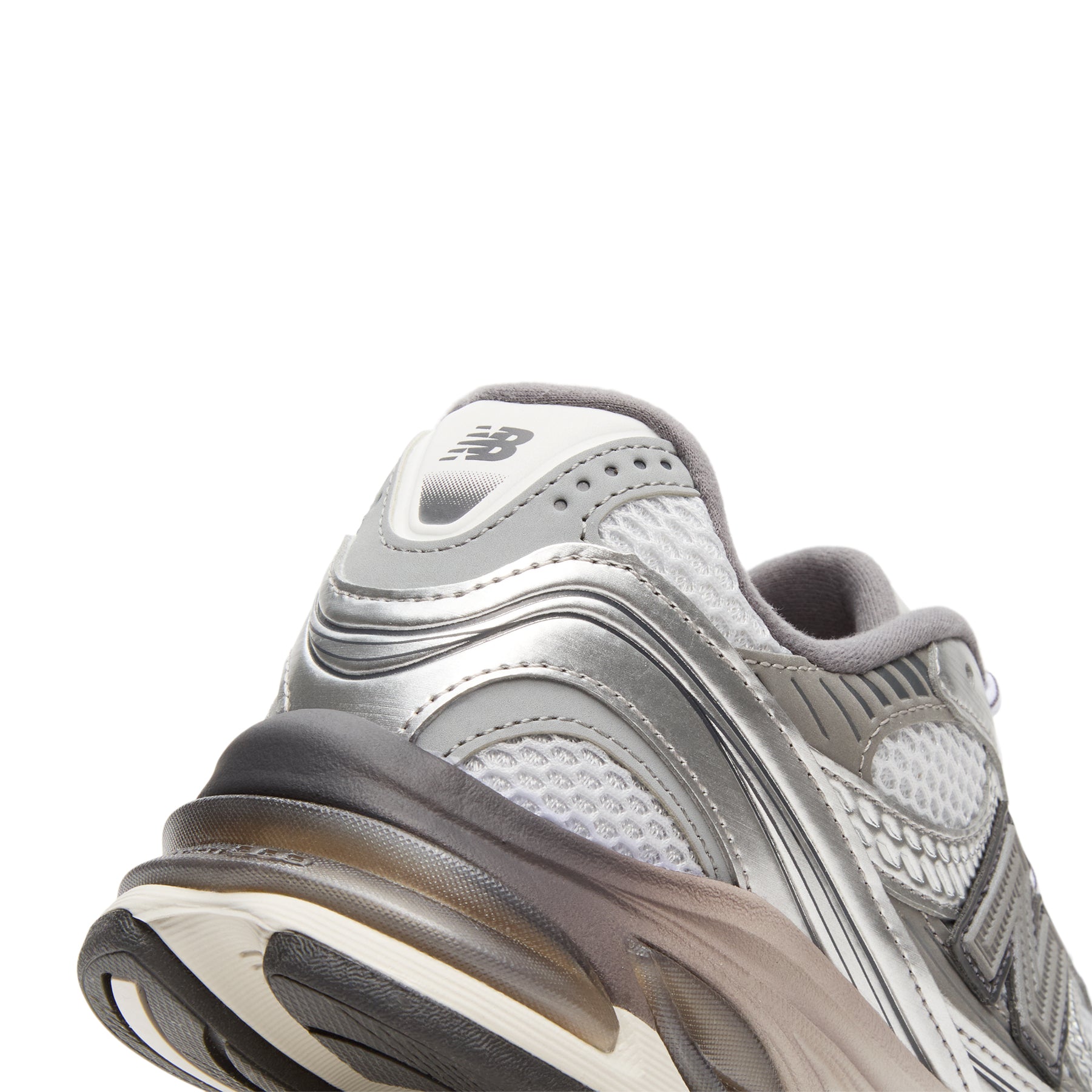 New Balance 2010 (Black Silver Metallic) – CNCPTS