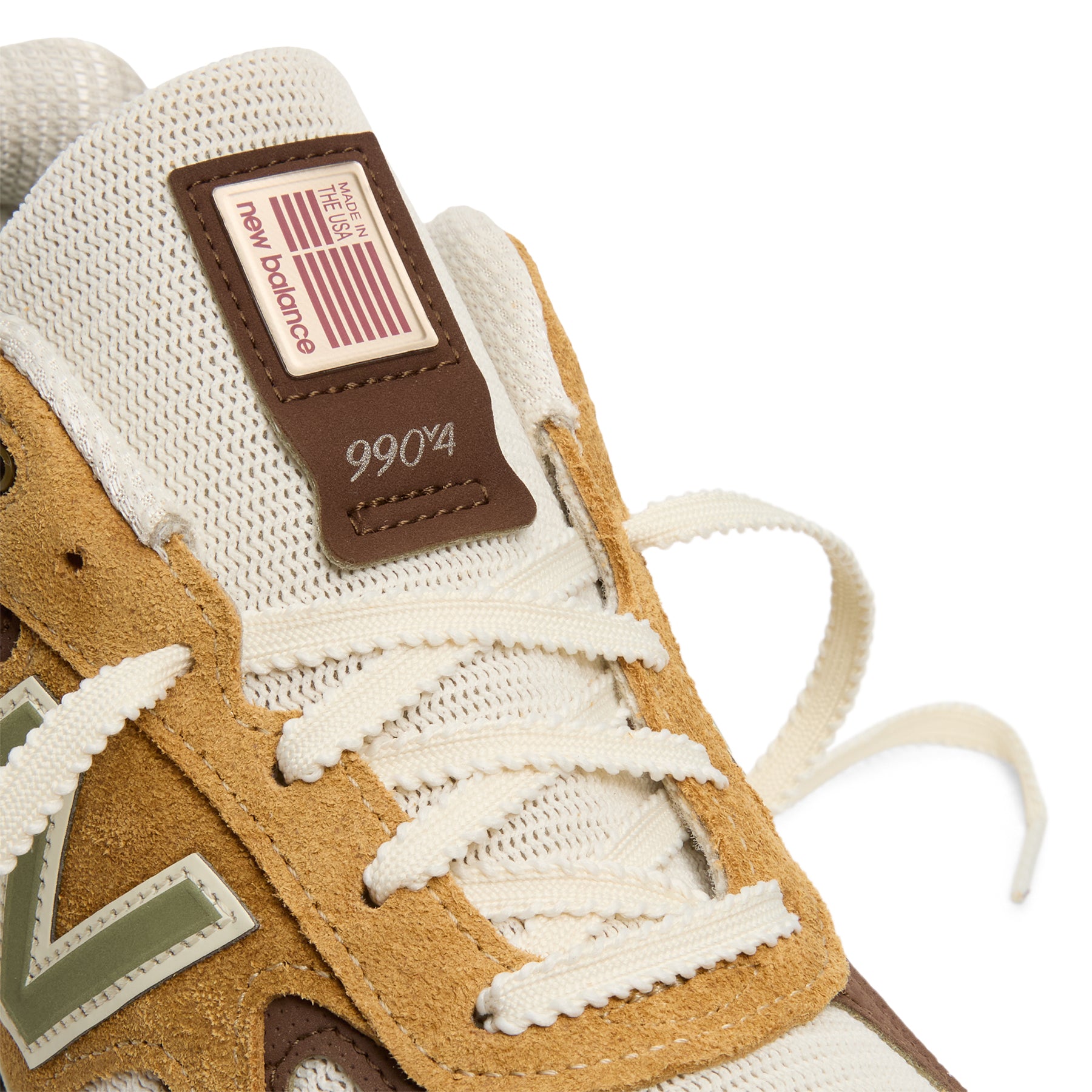 New Balance CNCPTS x Made in USA 990v4 (Pumpernickel/Dark Olivine)