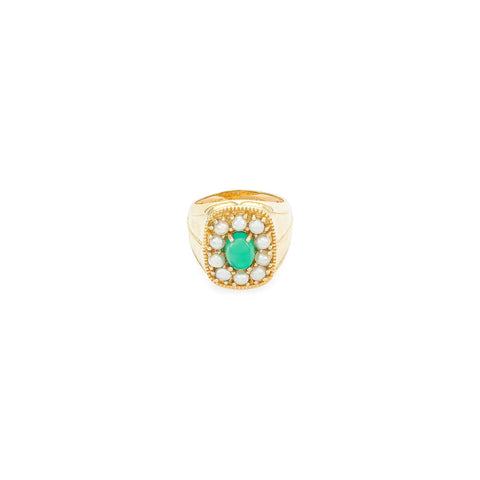 VEERT The Royal Signet Ring (Yellow Gold)
