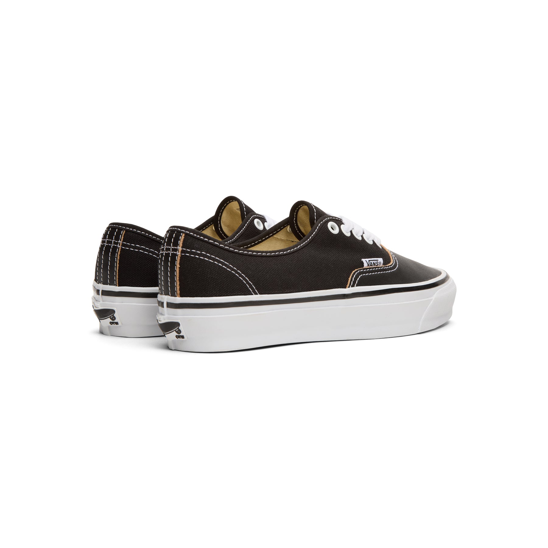 Vans OTW Authentic 44 Siped Vibram (Black) – CNCPTS