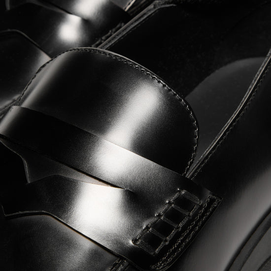 Vesace Elios Leather Loafer (Black)