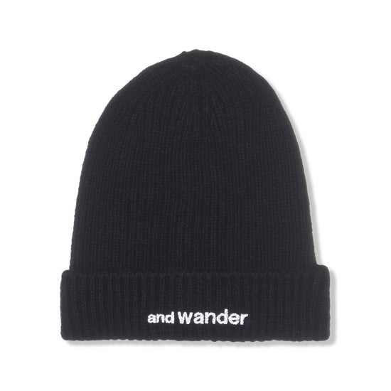 and wander Shetland Wool Cap (Black)