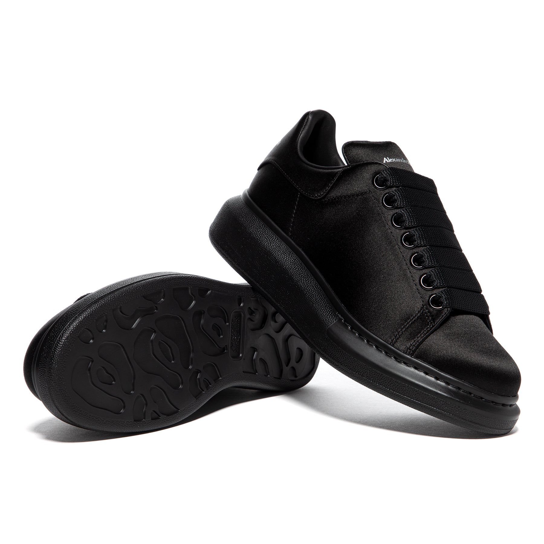 Luxury Alexander Mcqueen - Buy Luxury Alexander Mcqueen Sneakers - KLEKT  (US)