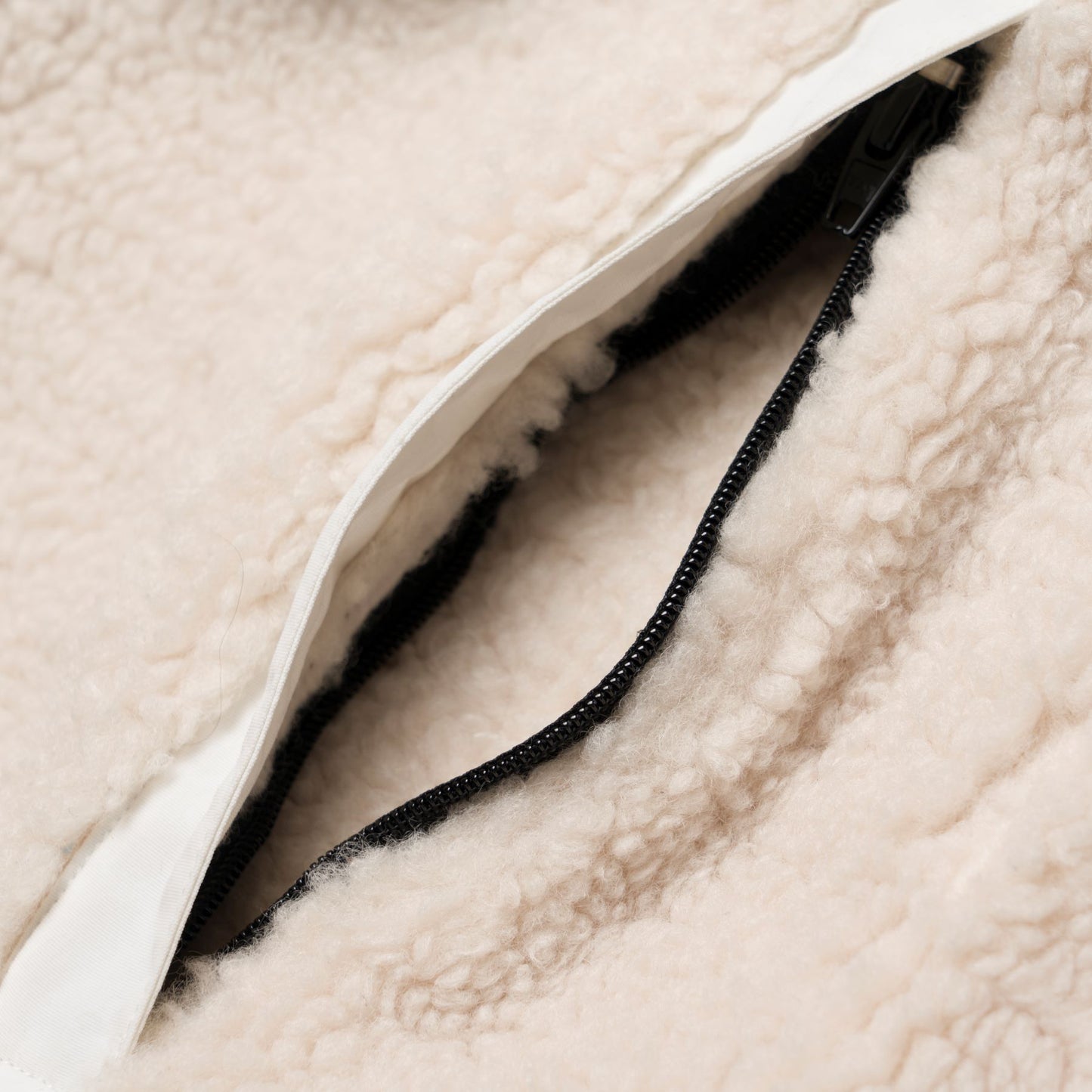 Concepts Polar Fleece Jacket (Off-White)
