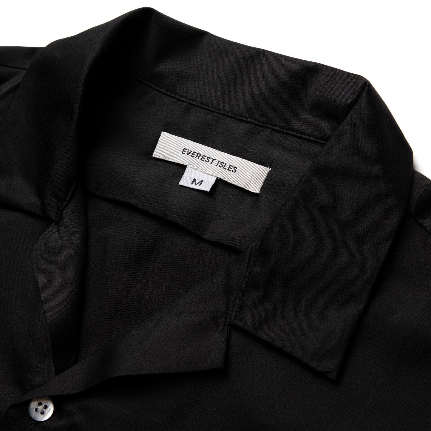 Everest Isles Buttondown Beach Shirt (Black) – CNCPTS