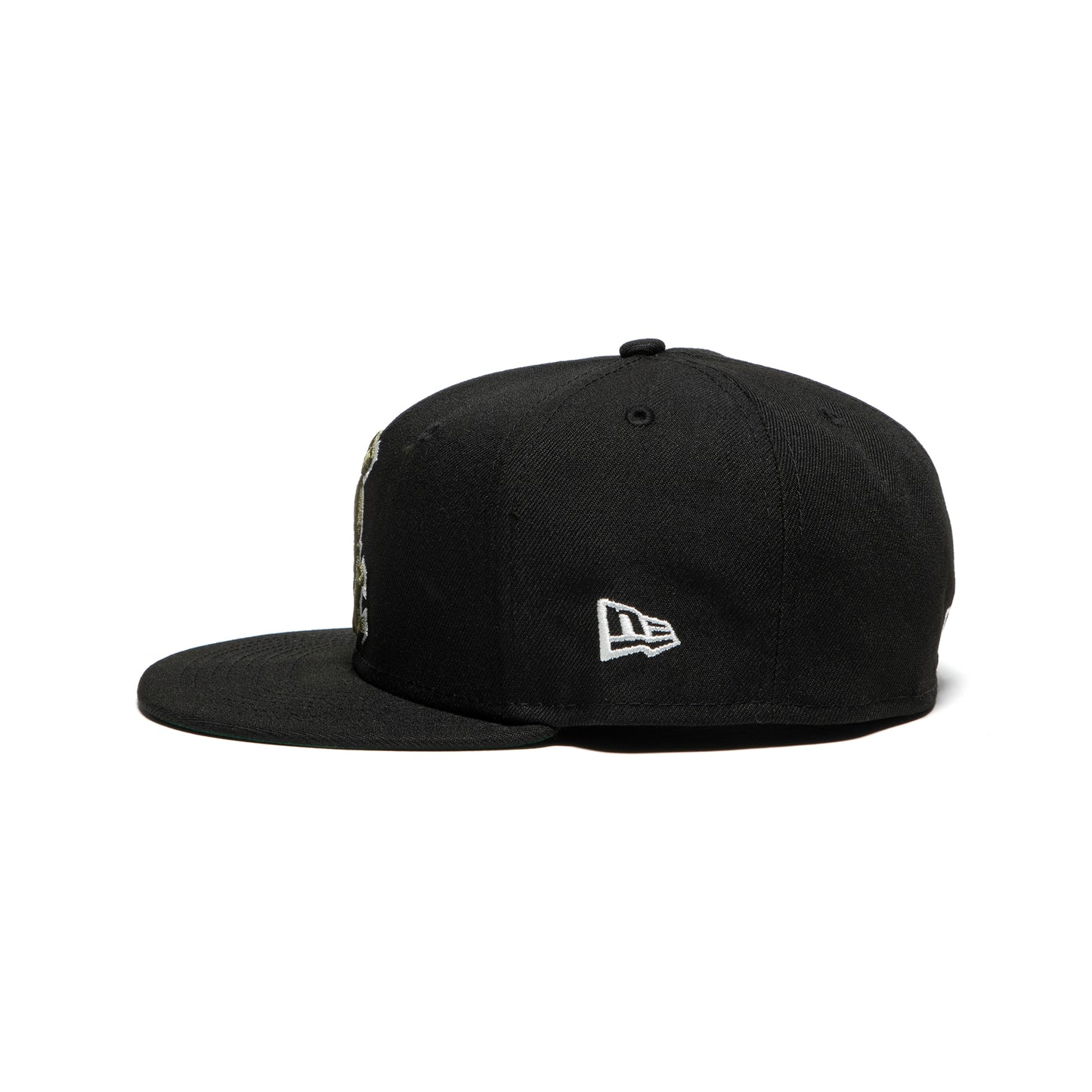 New Era Chicago White Sox Botanical 59FIFTY Fitted Hat (Black)