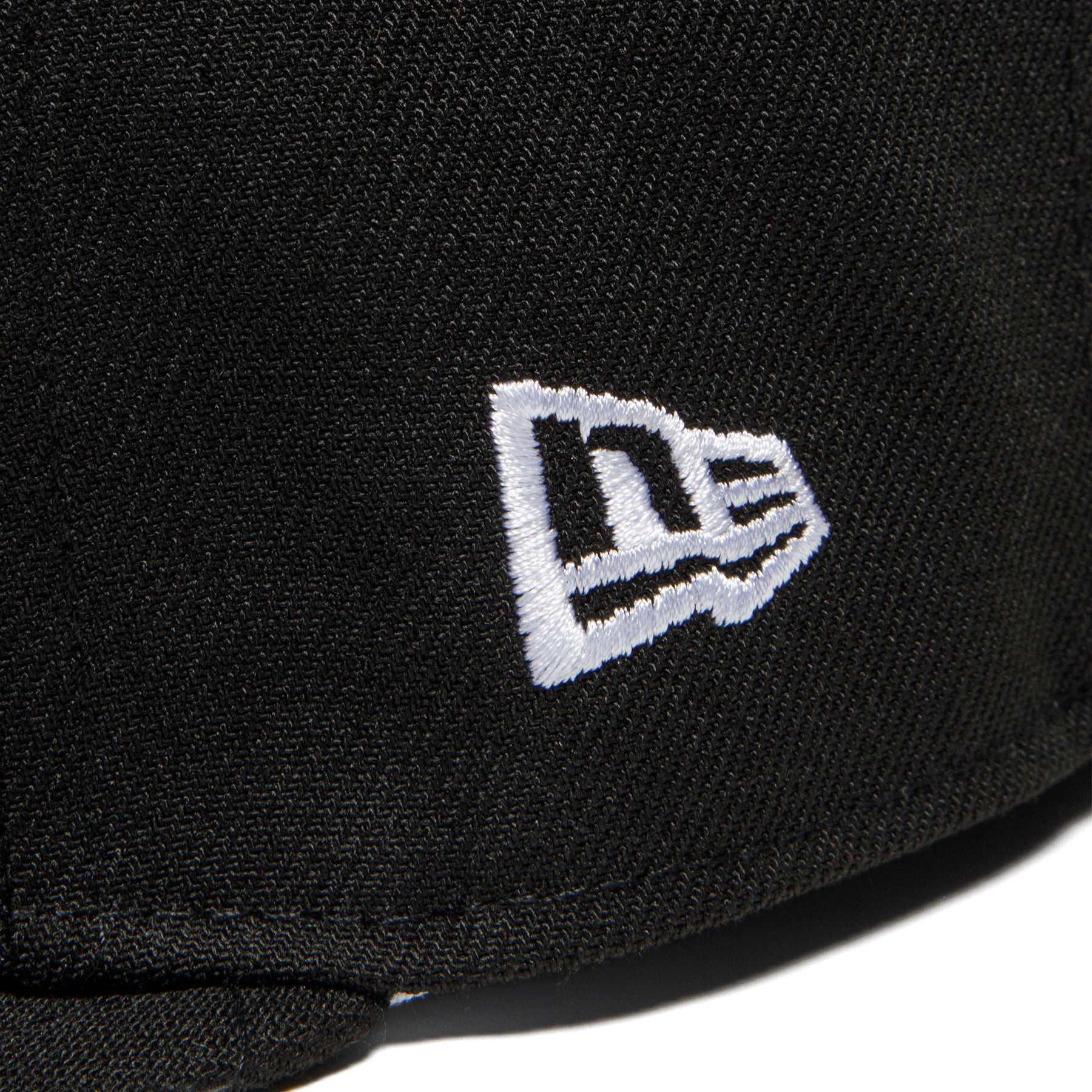 Shop New Era 59Fifty New York Yankees Metallic Thread Logo Fitted Hat  60355175 black