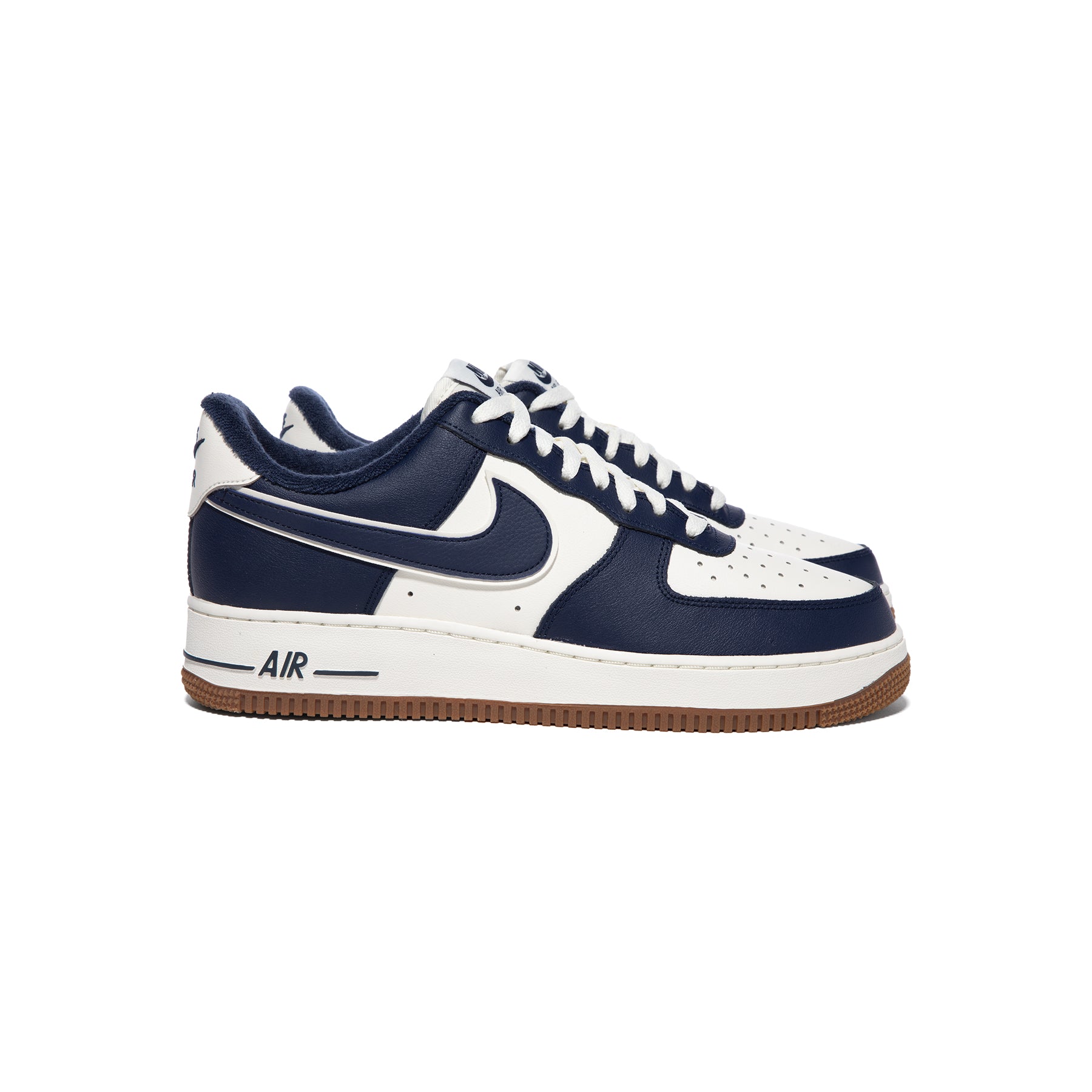 Nike Air Force 1 '07 LV8 (Sail/Midnight Navy/Gum Medium Brown)