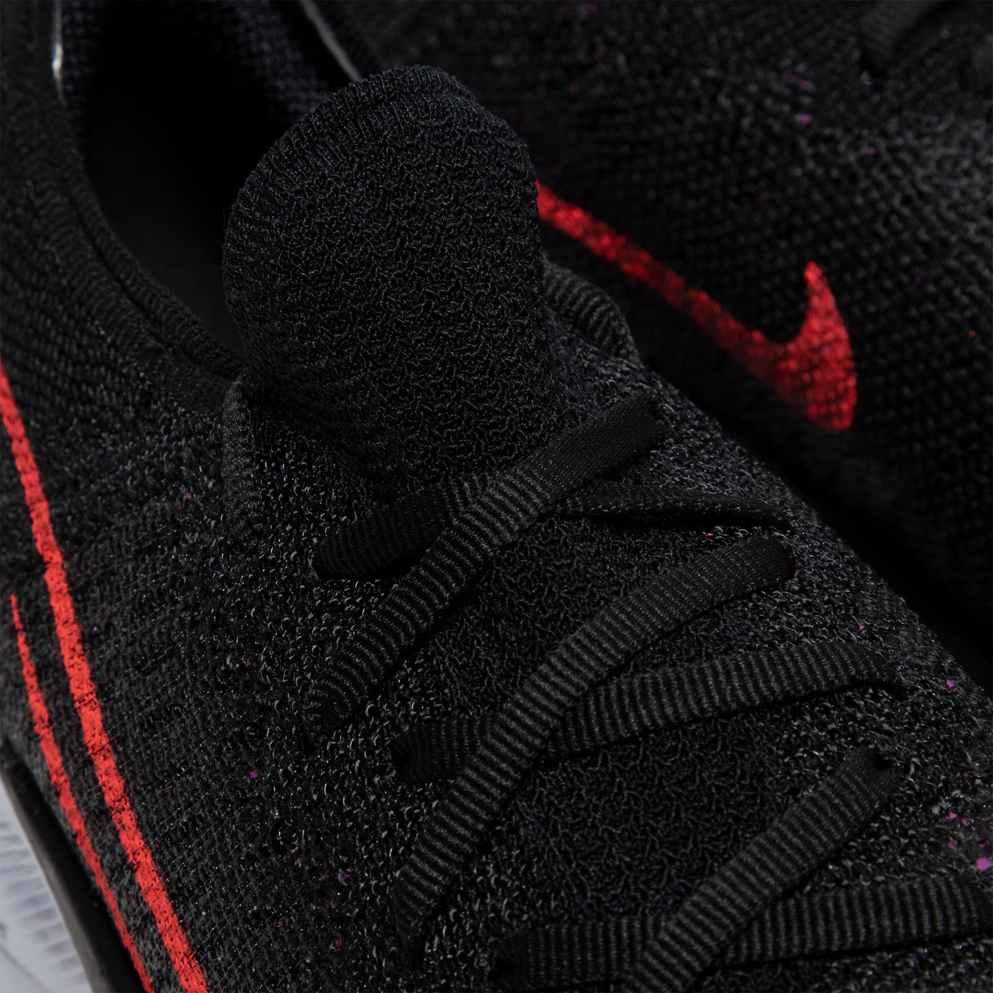 Nike Air Zoom Tempo NEXT% (Black/Flash Crimson/Hyper Violet)