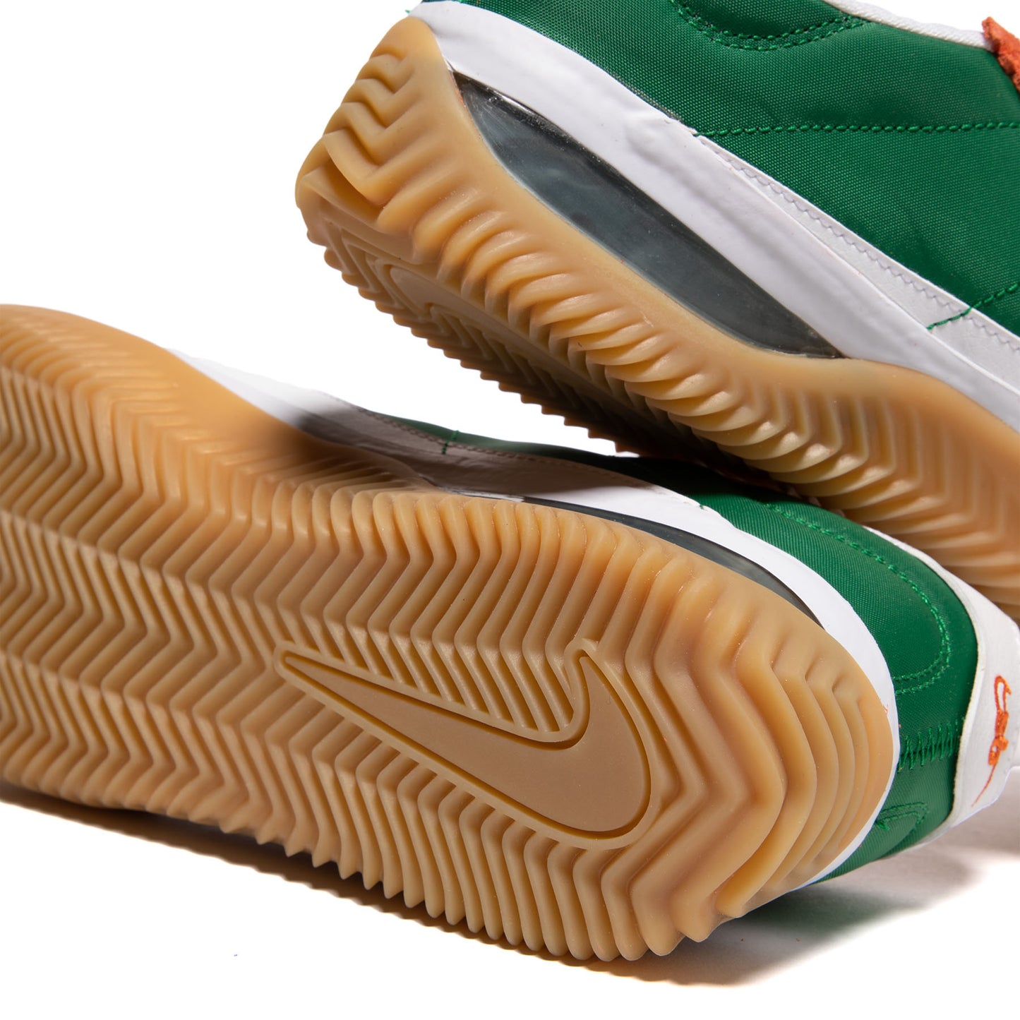 Nike BRSB (Deep Orange/White/Pine Green)