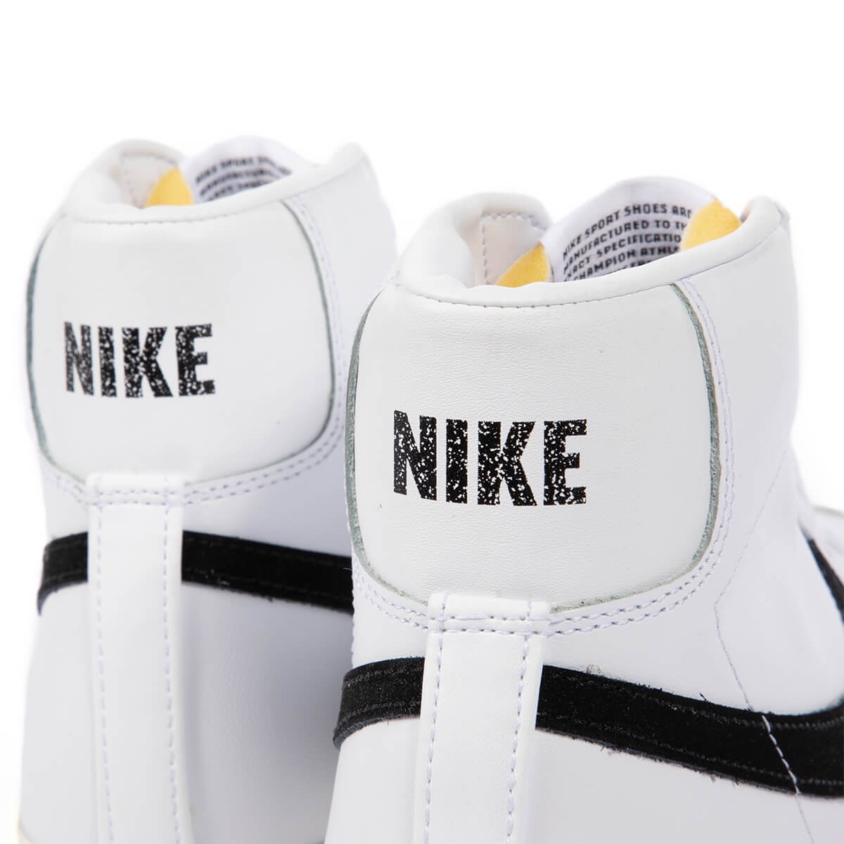 Nike Blazer Mid '77 Vintage (White/Black)