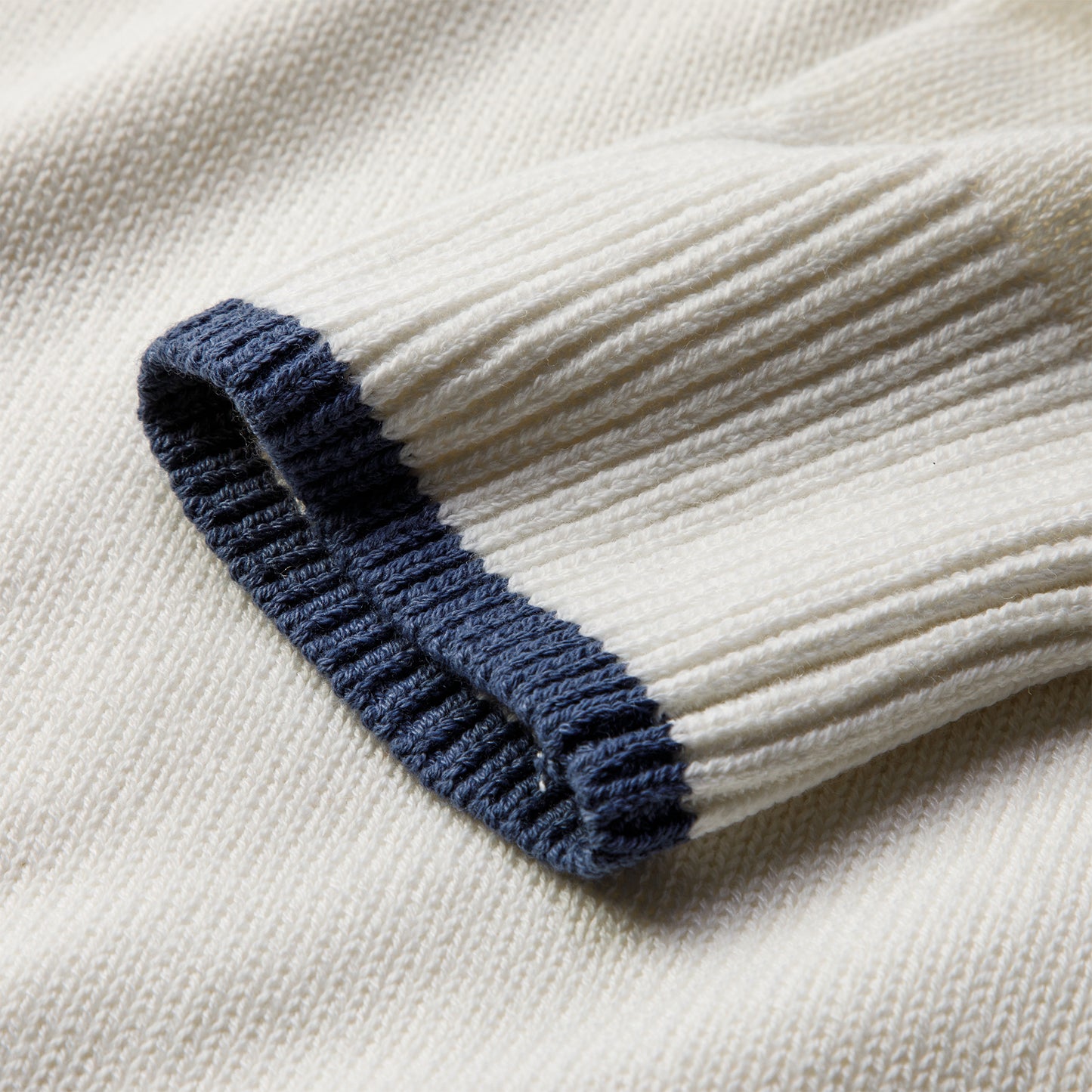Nike Sportswear Sweater (Sail/Diffused Blue/Black)