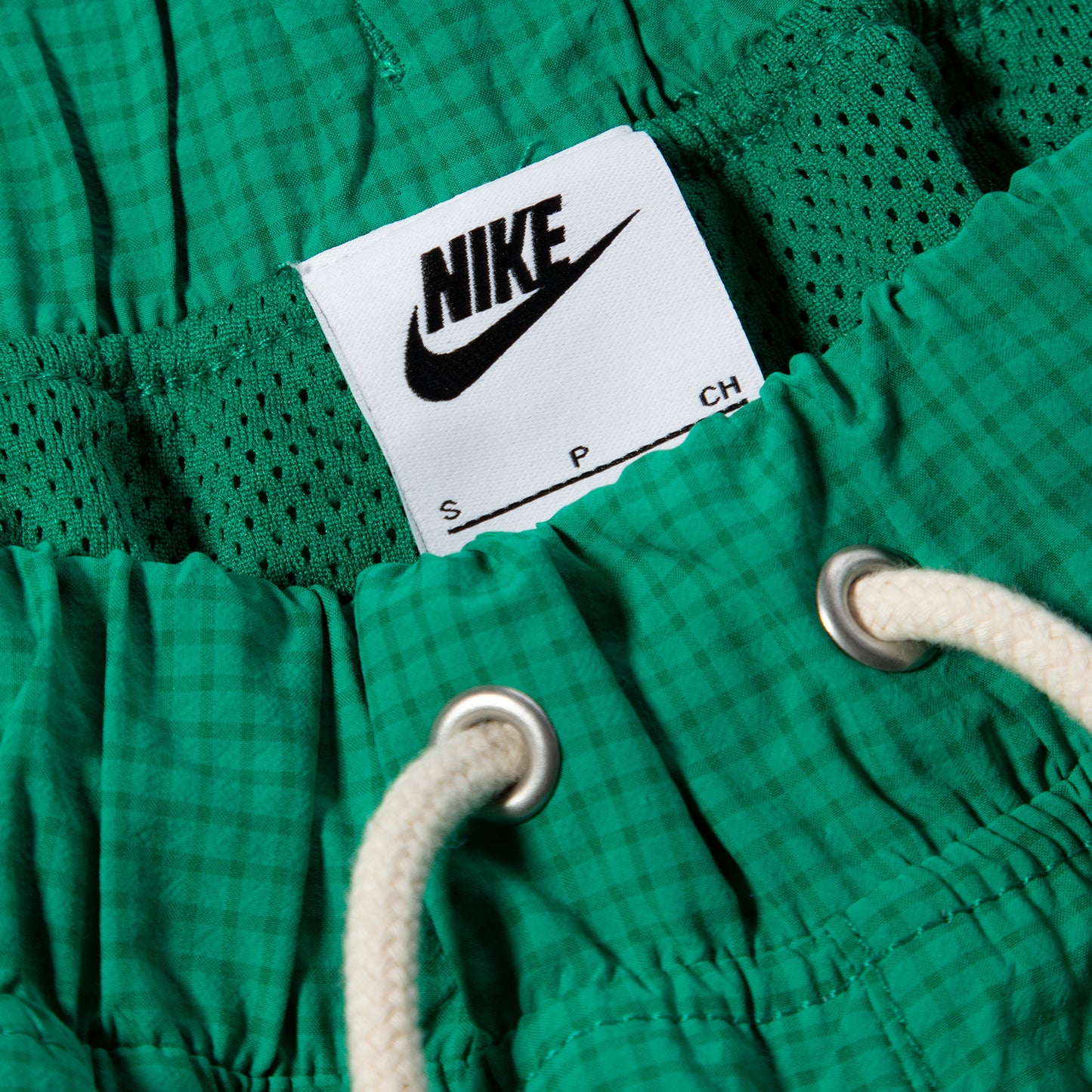 Nike Sportswear Lined Woven Shorts (Malachite)