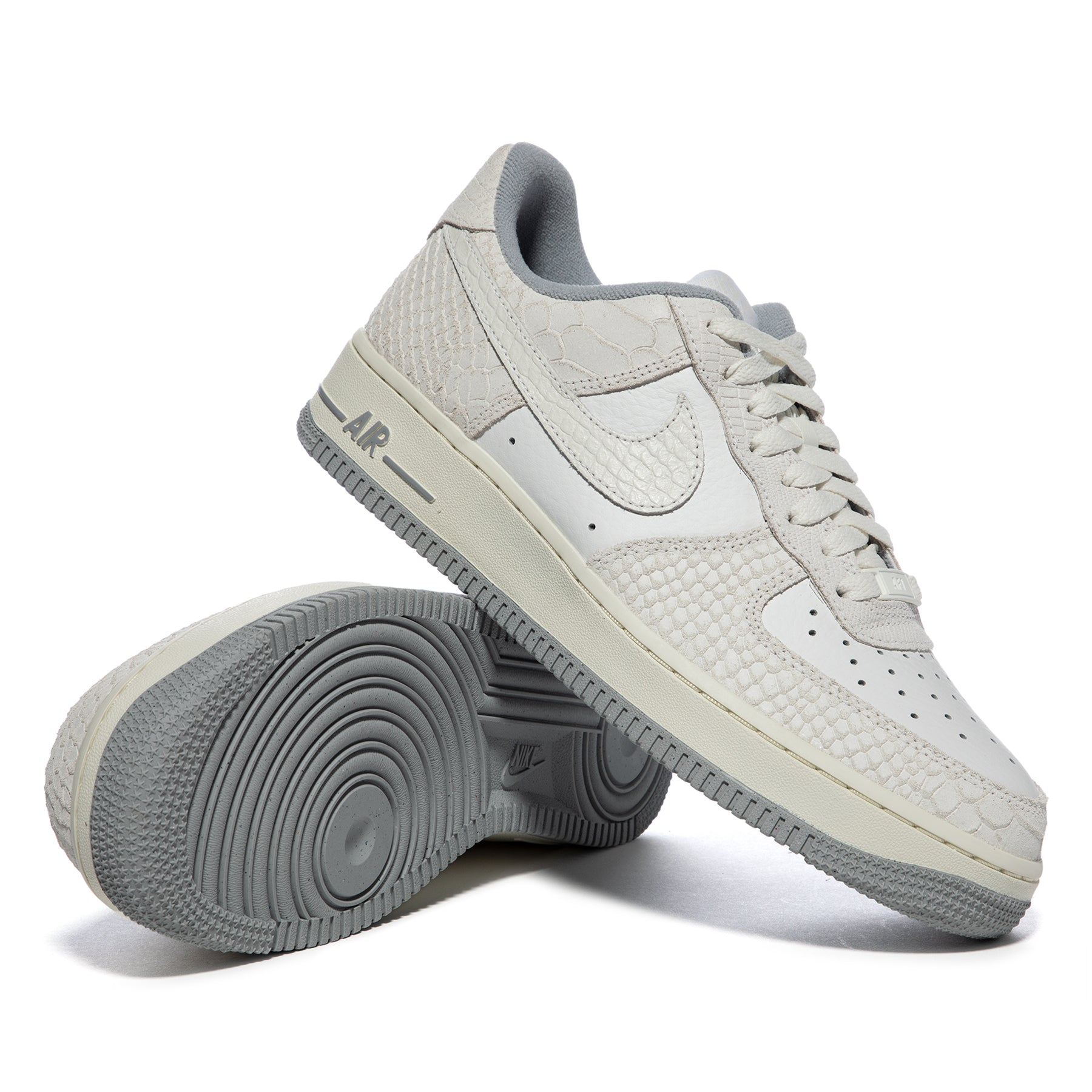 Nike Air Force 1 Premium 'wolf Grey' in White