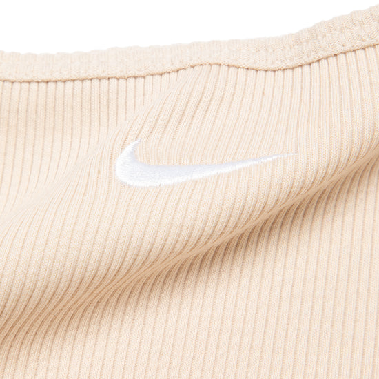 Nike Womens Sportswear Essential (Sanddrift/White)